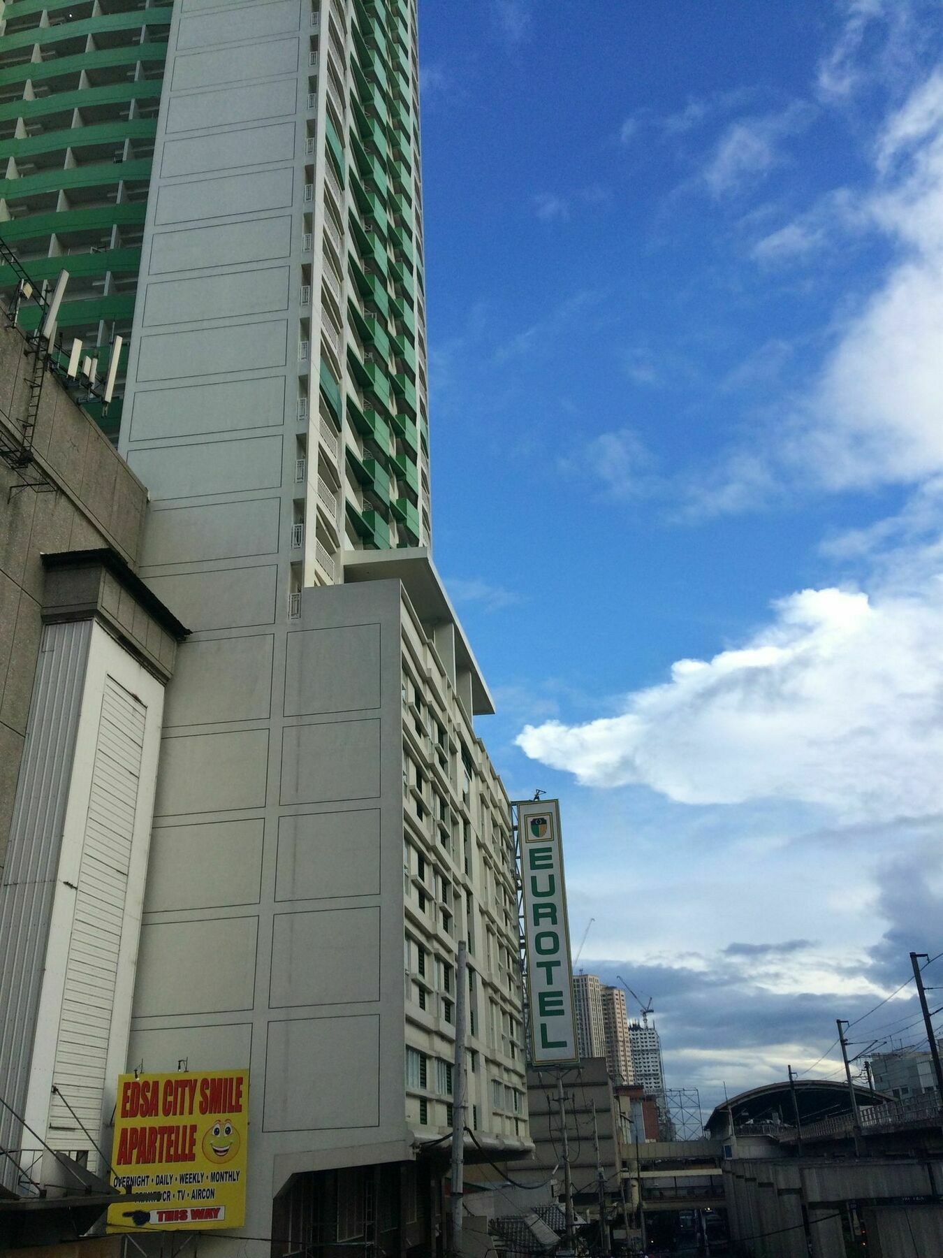 Eurotel Vivaldi Araneta Quezon City Exterior photo